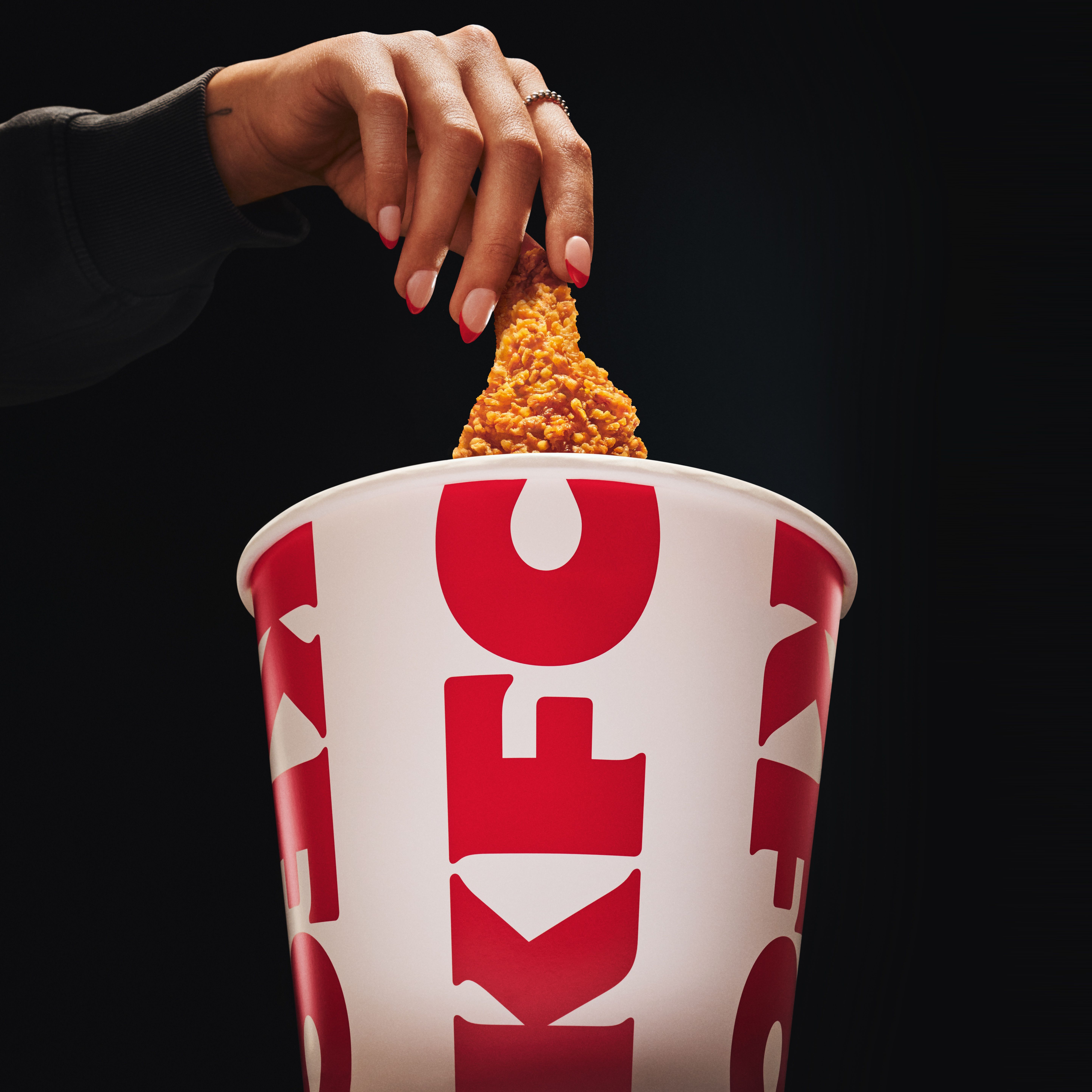 kfc_2026_global-drive_original-recipe-drumstickfood_rgb.jpg